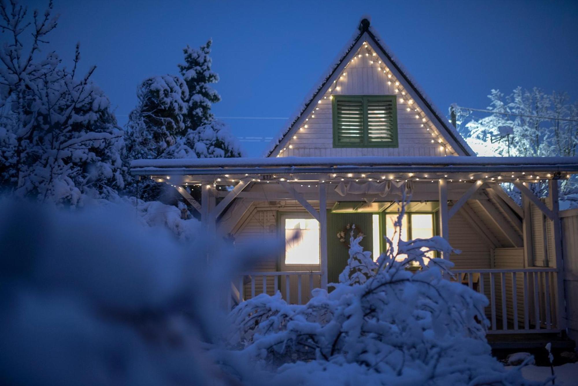 Отель Green Chalet Верешедьхаз Экстерьер фото
