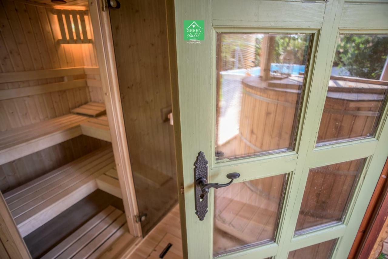 Отель Green Chalet Верешедьхаз Экстерьер фото